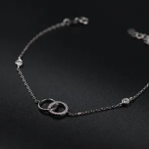 Srebrna narukvica sa dva kruga