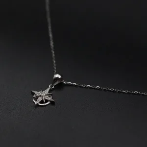 Srebrna ogrlica sa kormilom