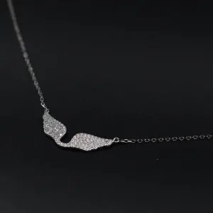 Srebrna ogrlica sa krilima