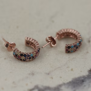 Rose gold mindjuse sa kombinovanim cirkonima u boji