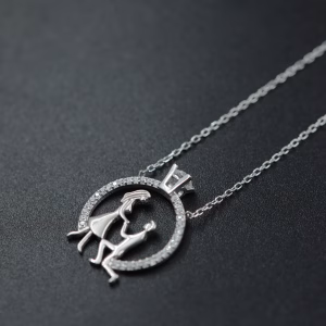 Srebrna ogrlica sa Will you marry me? motivom